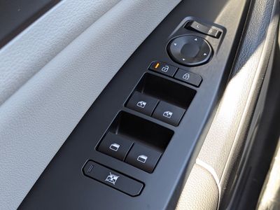 2026 Kia Sportage — photo 30 view