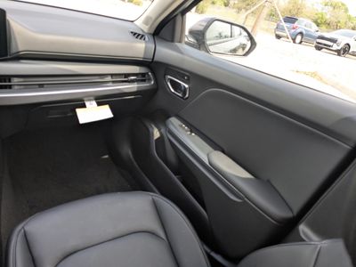 2026 Kia K4 - Photo 18