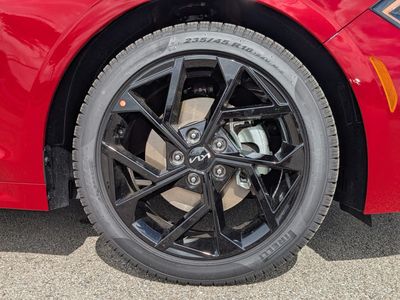 2026 Kia K5 - Photo 13
