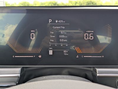 2026 Kia K5 - Photo 33