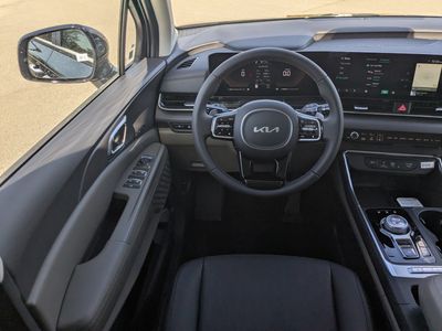 2026 Kia Carnival Hybrid - Photo 25