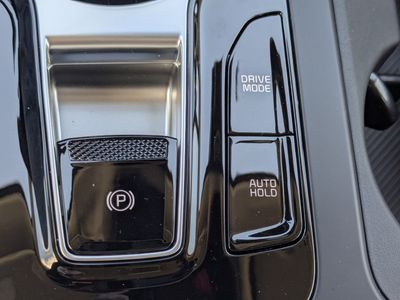 2026 Kia Carnival Hybrid - Photo 28
