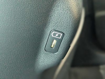 2027 Kia Telluride Hybrid - Photo 23