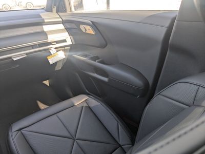 2027 Kia Telluride Hybrid - Photo 26