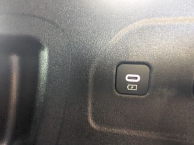 2027 Kia Telluride Hybrid - Photo 16