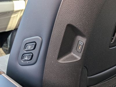 2026 Kia Carnival Hybrid — photo 20 view
