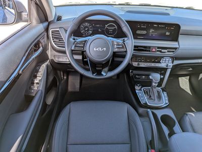 2026 Kia Seltos — photo 18 view