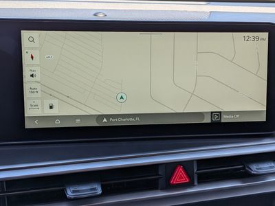 2026 Kia Sorento — photo 38 view