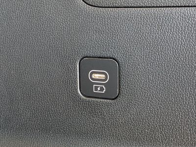 2026 Kia Sorento — photo 16 view