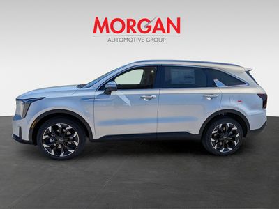 2026 Kia Sorento — photo 8 view