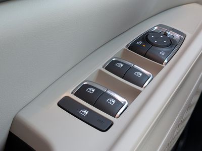 2026 Kia Carnival - Photo 27