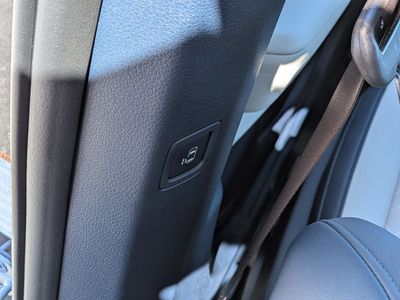 2026 Kia Carnival - Photo 25