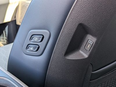 2026 Kia Carnival - Photo 19