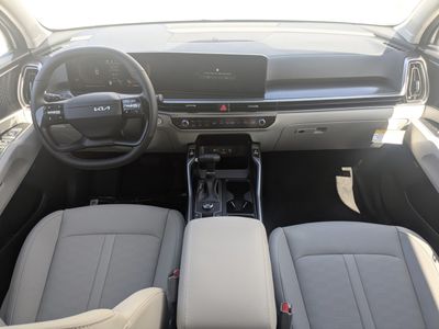 2026 Kia Sorento - Photo 22
