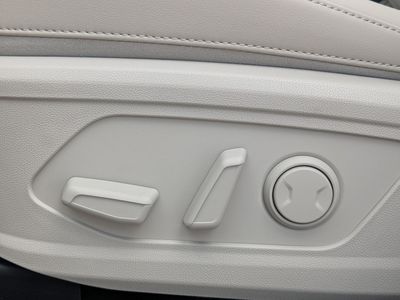 2026 Kia Sorento — photo 26 view