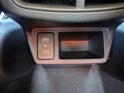 2026 Kia Seltos — photo 17 view