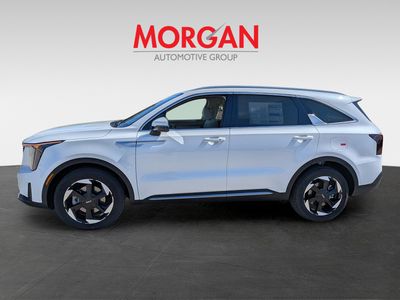2026 Kia Sorento Hybrid — photo 8 view