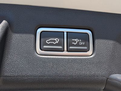 2026 Kia Sorento Hybrid — photo 14 view