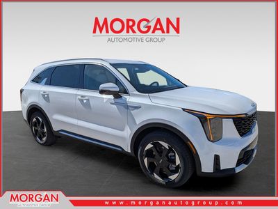 2026 Kia Sorento Hybrid EX in Snow White Pearl — front three-quarter view