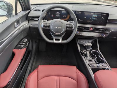 2026 Kia K5 — photo 17 view