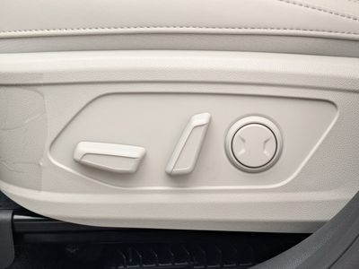 2026 Kia Sorento Hybrid - Photo 28