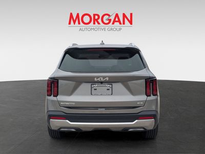 2026 Kia Sorento Hybrid - Photo 6