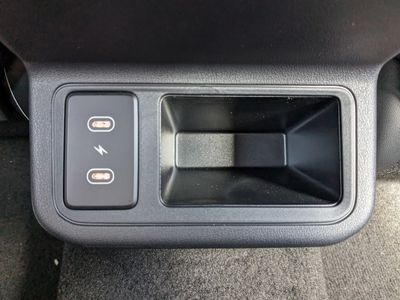 2026 Kia K4 Hatchback - Photo 17