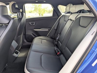 2026 Kia K4 Hatchback - Photo 16