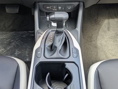 2026 Kia K4 Hatchback - Photo 22