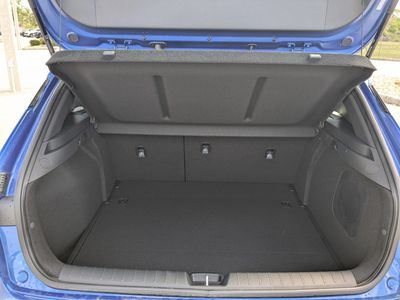 2026 Kia K4 Hatchback - Photo 14
