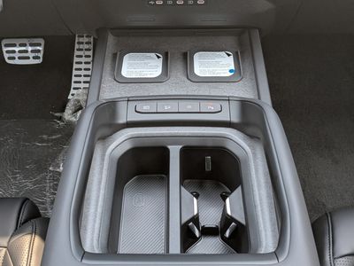2027 Kia Telluride Hybrid - Photo 24