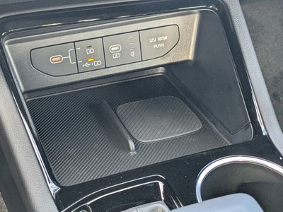 2026 Kia K5 - Photo 27