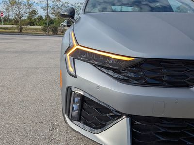 2026 Kia K5 - Photo 12