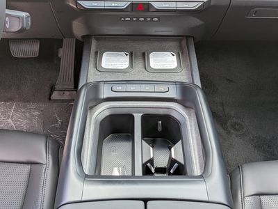 2027 Kia Telluride - Photo 22