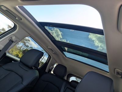 2026 Kia Sportage Hybrid — photo 24 view