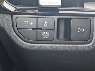2026 Kia Sportage Hybrid — photo 32 view