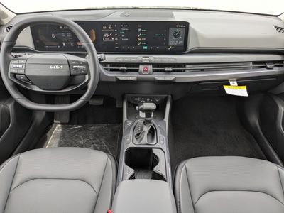2026 Kia K4 - Photo 17