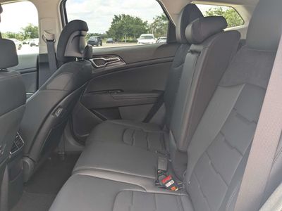 2026 Kia Sportage — photo 17 view