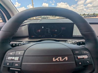2026 Kia Sportage — photo 37 view