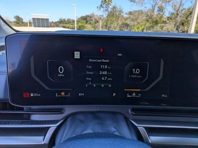 2026 Kia Carnival - Photo 35
