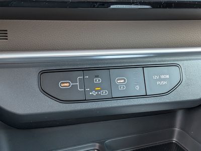 2026 Kia Carnival Hybrid - Photo 35