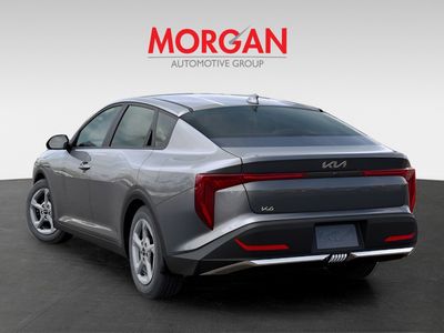 2025 Kia K4 - Photo 4