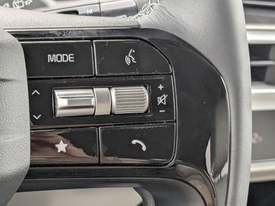 2026 Kia Sorento — photo 32 view