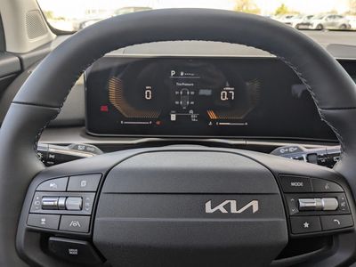 2026 Kia Sportage — photo 33 view