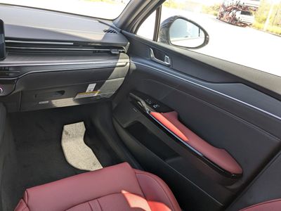 2026 Kia K5 — photo 17 view