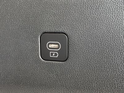 2026 Kia Sorento - Photo 15