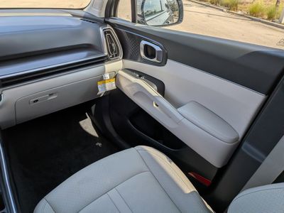 2026 Kia Sorento - Photo 22