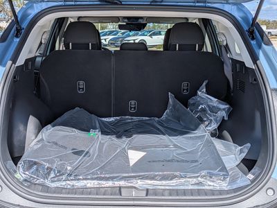 2026 Kia Sportage Hybrid — photo 13 view