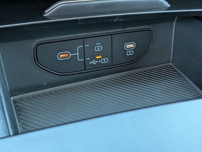 2026 Kia Sportage Hybrid — photo 33 view