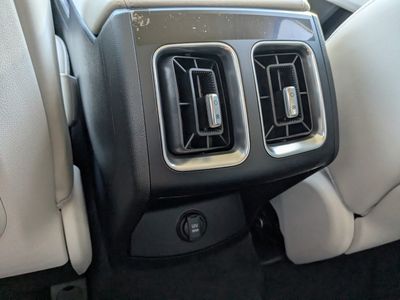 2026 Kia Sorento — photo 17 view
